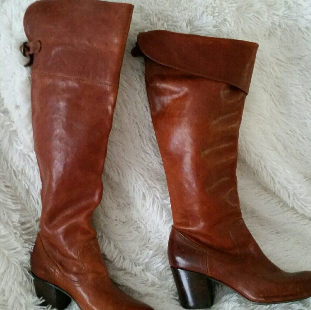 Frye Lucinda Boots